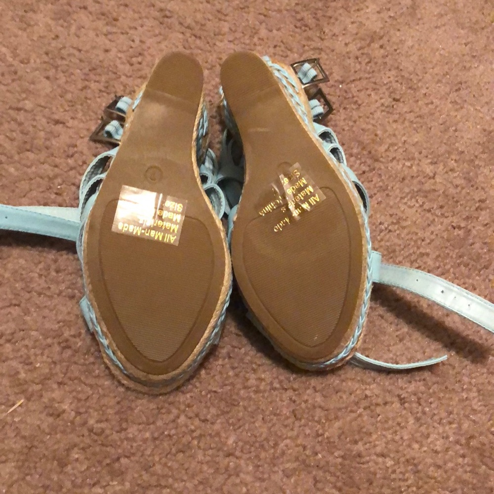 Shoes - Picture 3 of 3